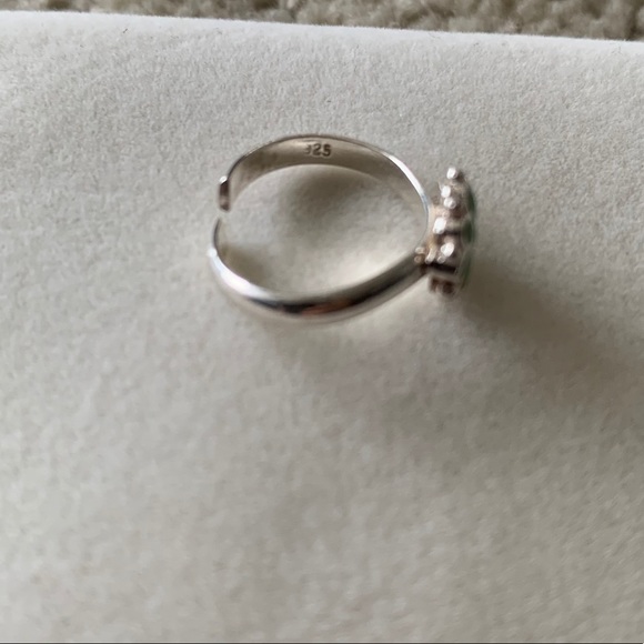 925 Silver Green Flower Toe Ring - Picture 3 of 3
